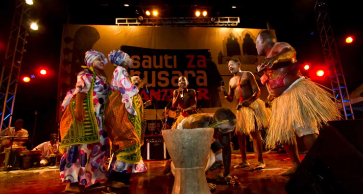 A Feast for the Senses: How Tanzanian Traditional Dance and Cuisine Enrich the Tourism Experience